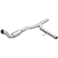 MagnaFlow 5451154 Direct-Fit Catalytic Converter for 2007-2008 Ford F-150, Stainless Steel, 2.5" Inlet/Outlet