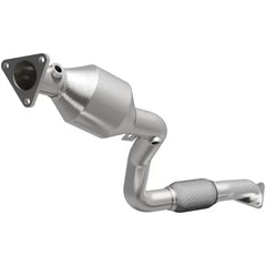 MagnaFlow 5582586 Direct-Fit Catalytic Converter 5582586 for 2010 Audi Q7 & Volkswagen Touareg