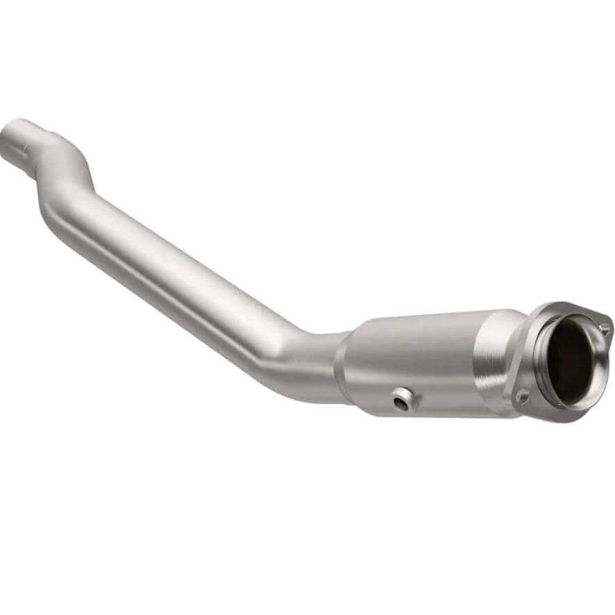 MagnaFlow 21-579 OEM Grade Direct Fit Catalytic Converter