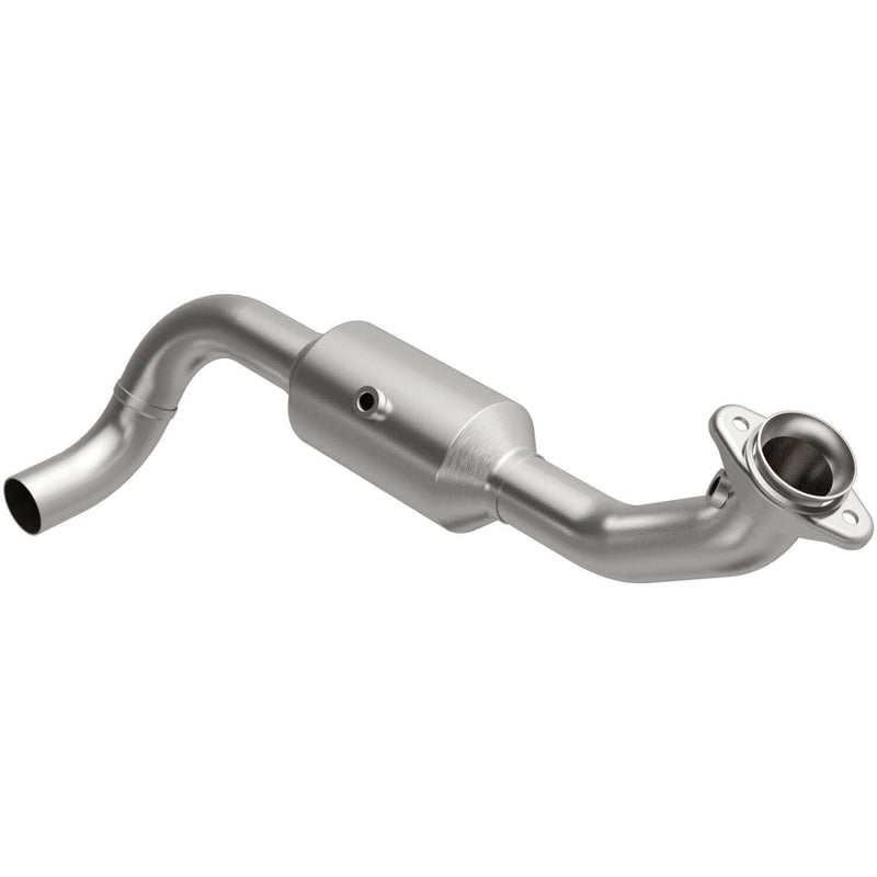 MagnaFlow 21-832 OEM Grade Direct Fit Catalytic Converter