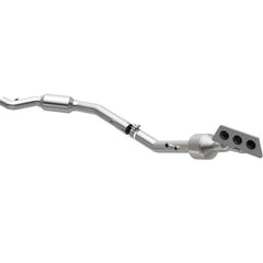 MagnaFlow 22-068 OEM Grade Direct Fit Catalytic Converter