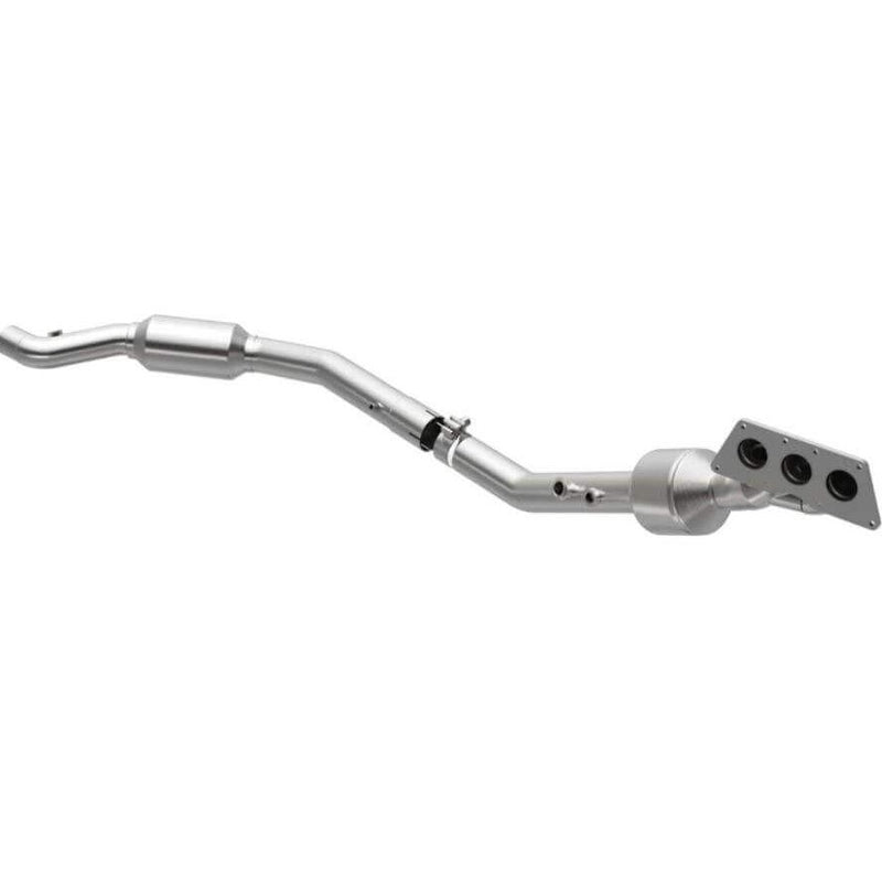 MagnaFlow 22-068 OEM Grade Direct Fit Catalytic Converter