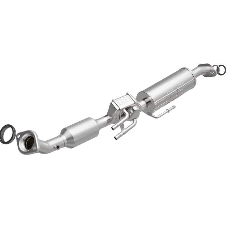 MagnaFlow 280468 OEM Grade Direct Fit Catalytic Converter