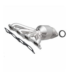 MagnaFlow 290103 OEM Grade Exhaust Manifold With Integrated Catalytic Converter