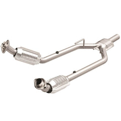 MagnaFlow 444080 Direct Fit California Catalytic Converter (2" ID/2.25" OD)