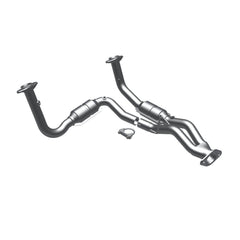 MagnaFlow 49444 Direct Fit OEM Grade Catalytic Converter