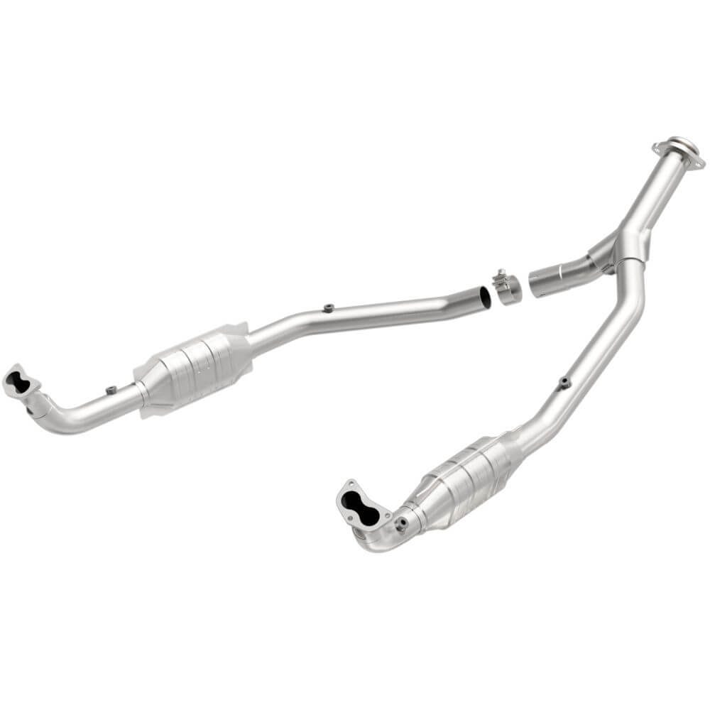MagnaFlow 93696 Direct Fit Standard Catalytic Converter